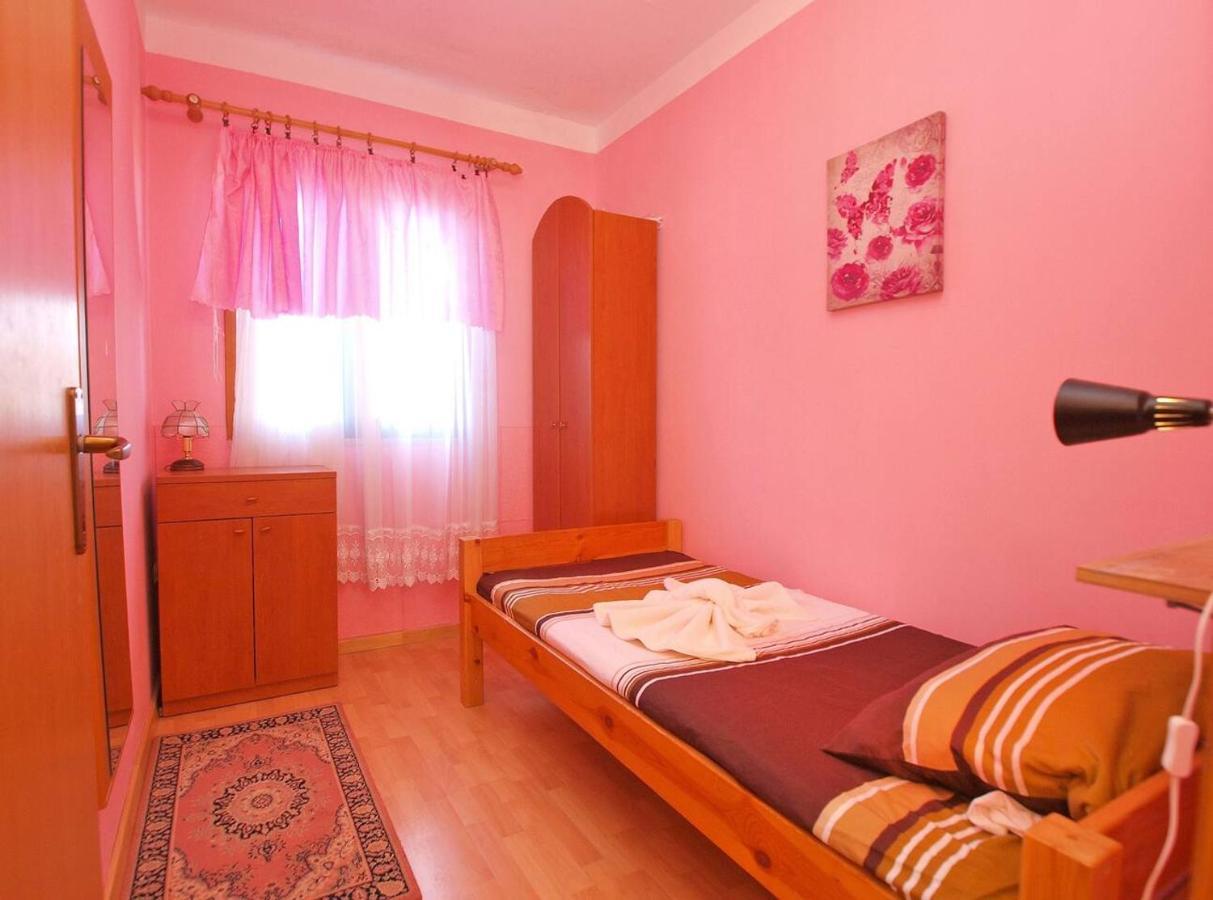 Alma Apartment Porec Ngoại thất bức ảnh